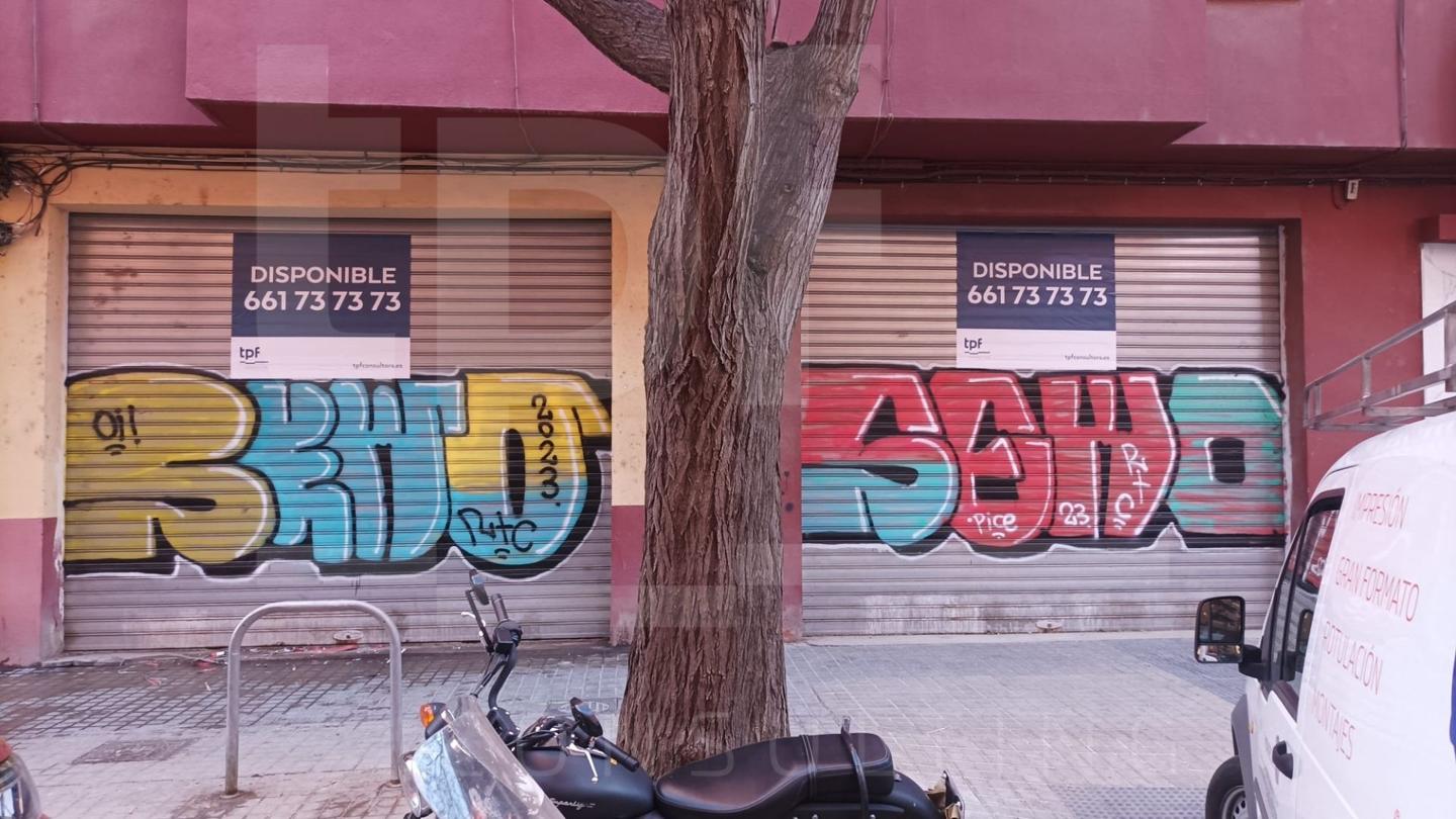Local comercial de 431 m² en Valencia