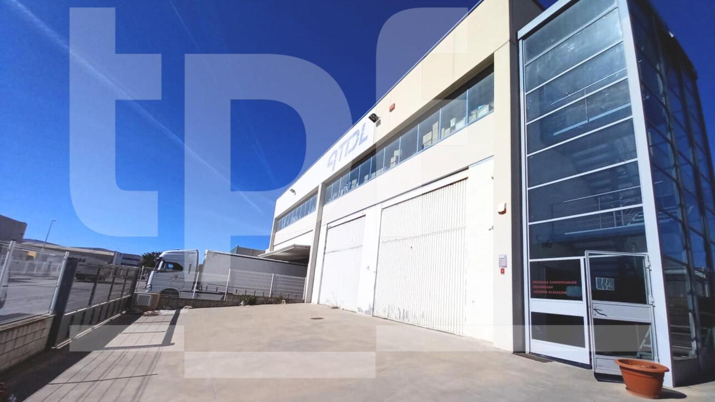 Nave logística de 2.710 m² en Riba-roja de Túria