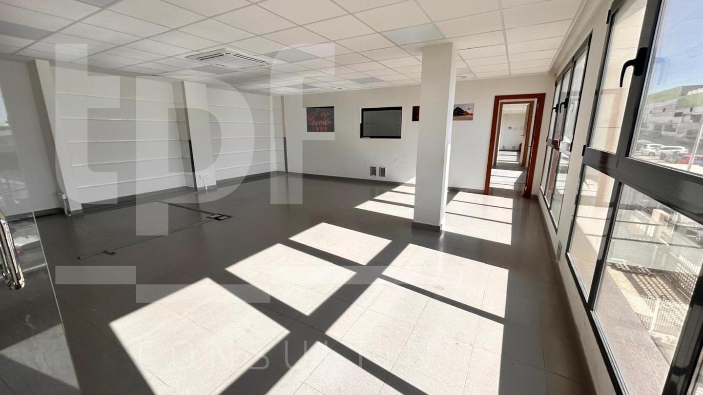 Oficina de 440 m² en Paterna