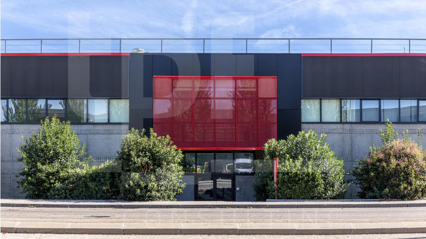 Nave logística de 1.100 m² en Coslada (Madrid)
