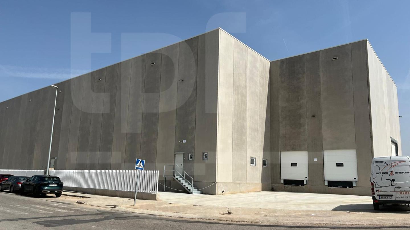 Nave logística de 3.800 m² en Náquera (Valencia)