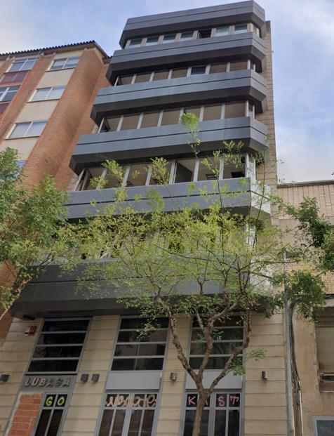 Edificio de uso mixto
