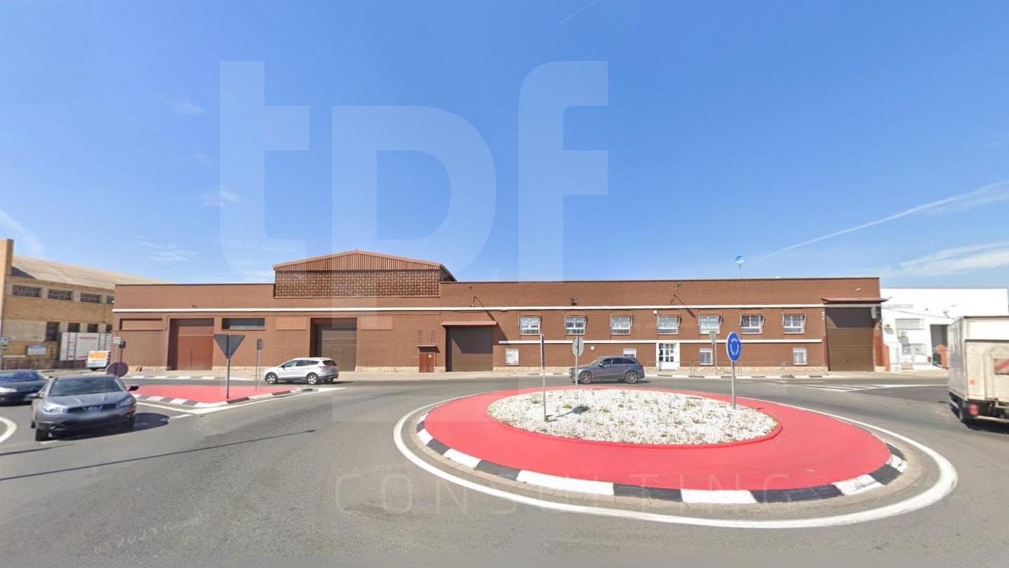 Nave industrial de 6.031 m² en Quart de Poblet (Valencia)