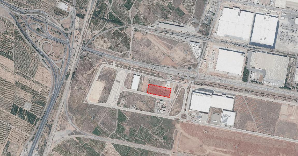 Suelo industrial de 9.669 m² en Sagunto (Valencia)