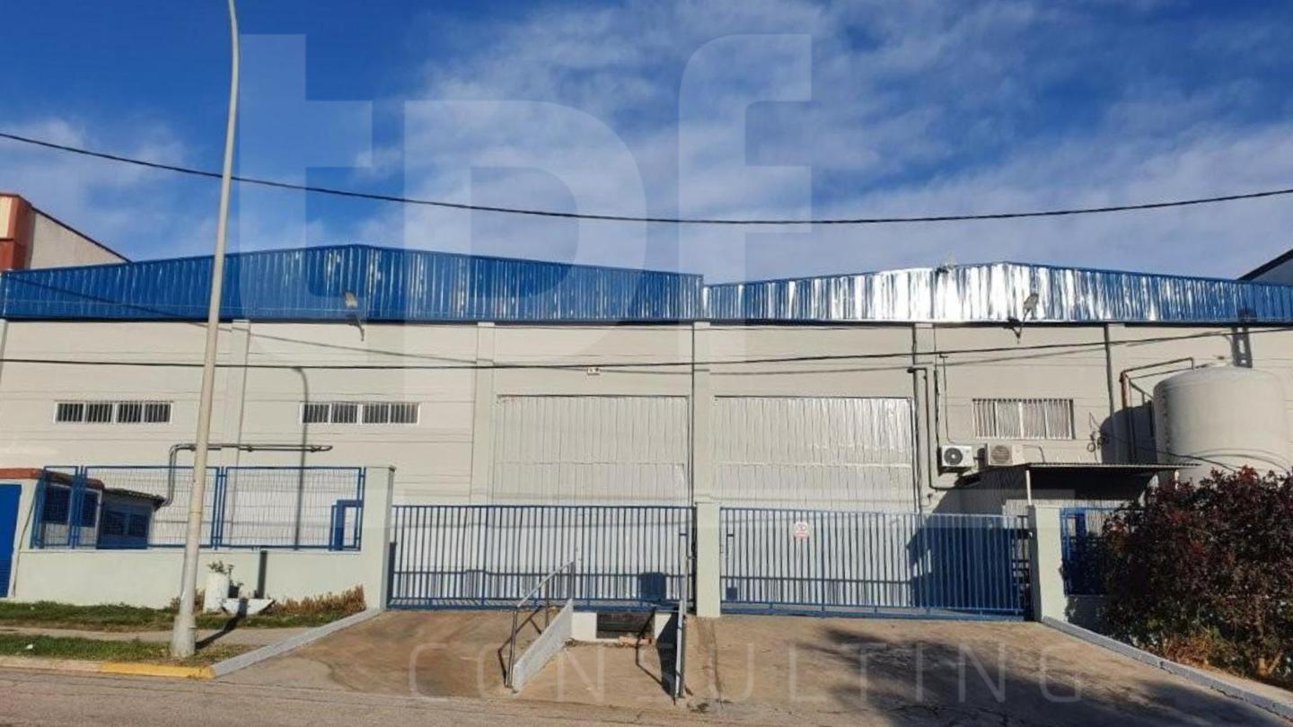 Nave industrial de 1.340 m² en Paterna